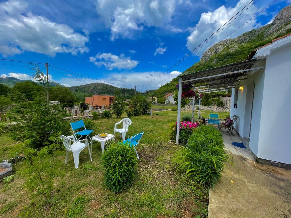 Sunlight Cottage Maya Virpazar Esterno foto