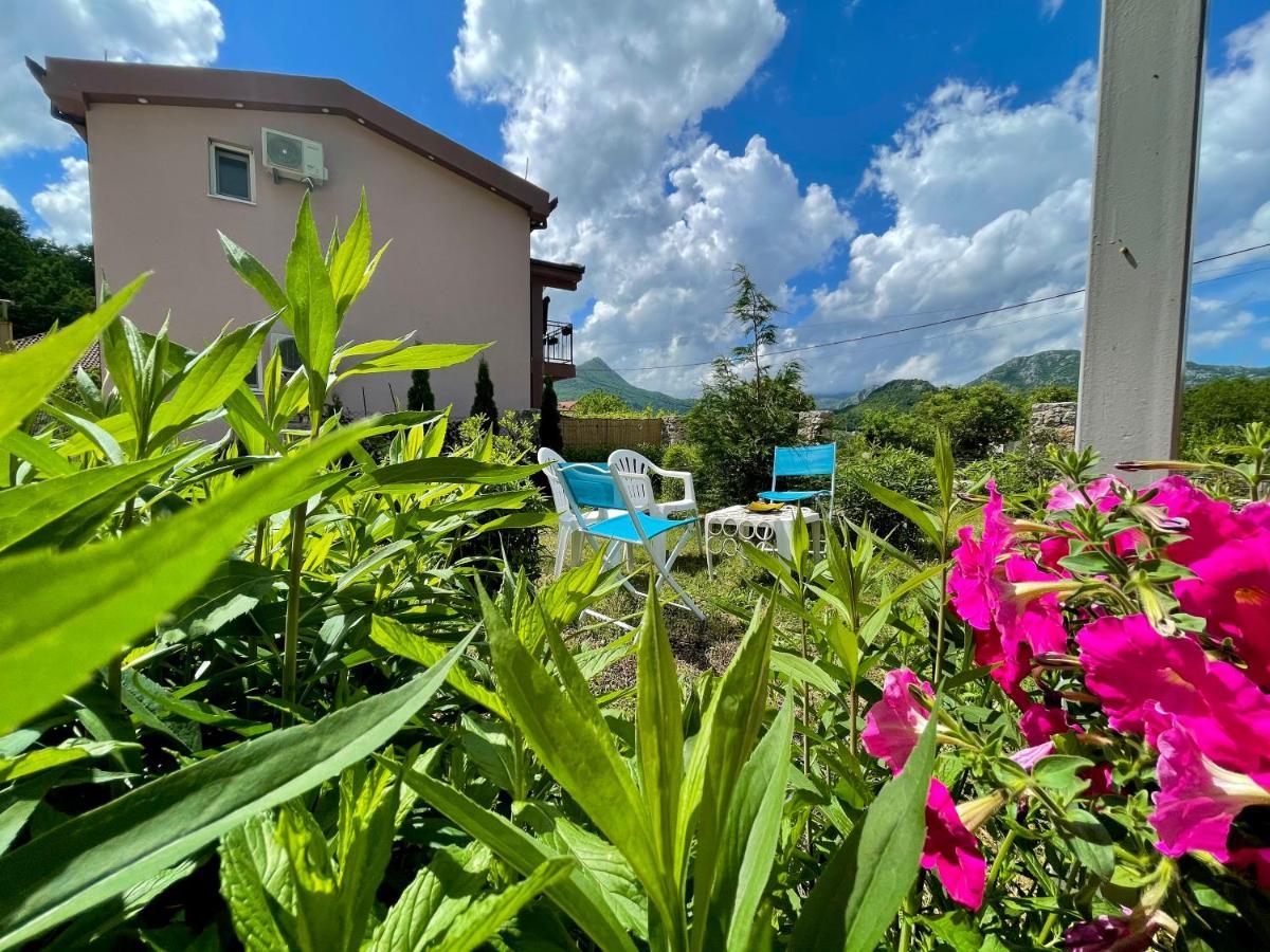 Sunlight Cottage Maya Virpazar Esterno foto