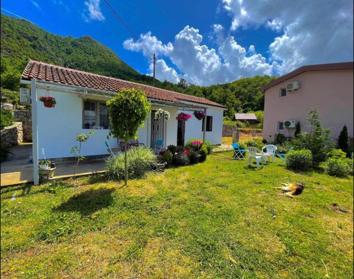 Sunlight Cottage Maya Virpazar Camera foto