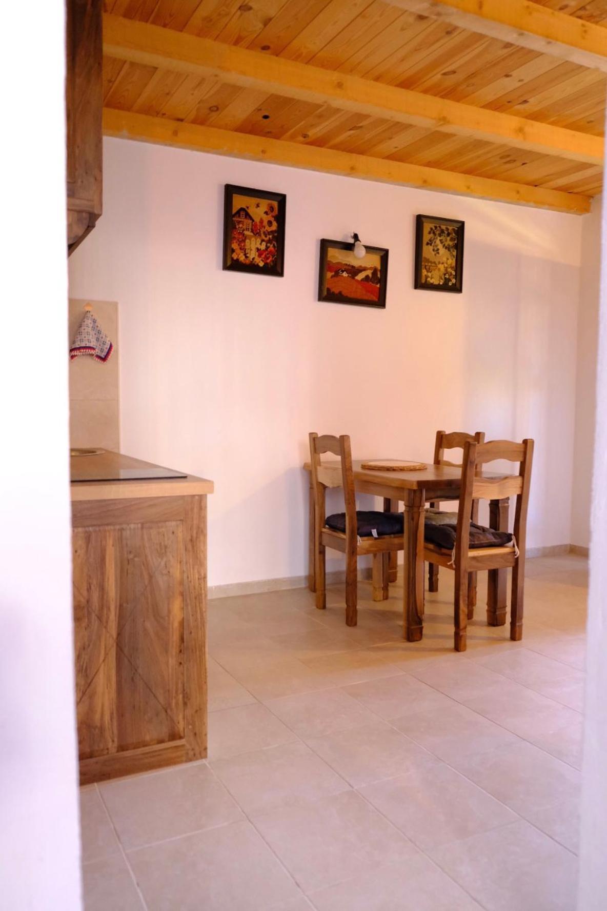 Sunlight Cottage Maya Virpazar Esterno foto